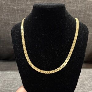 Gold tone chain